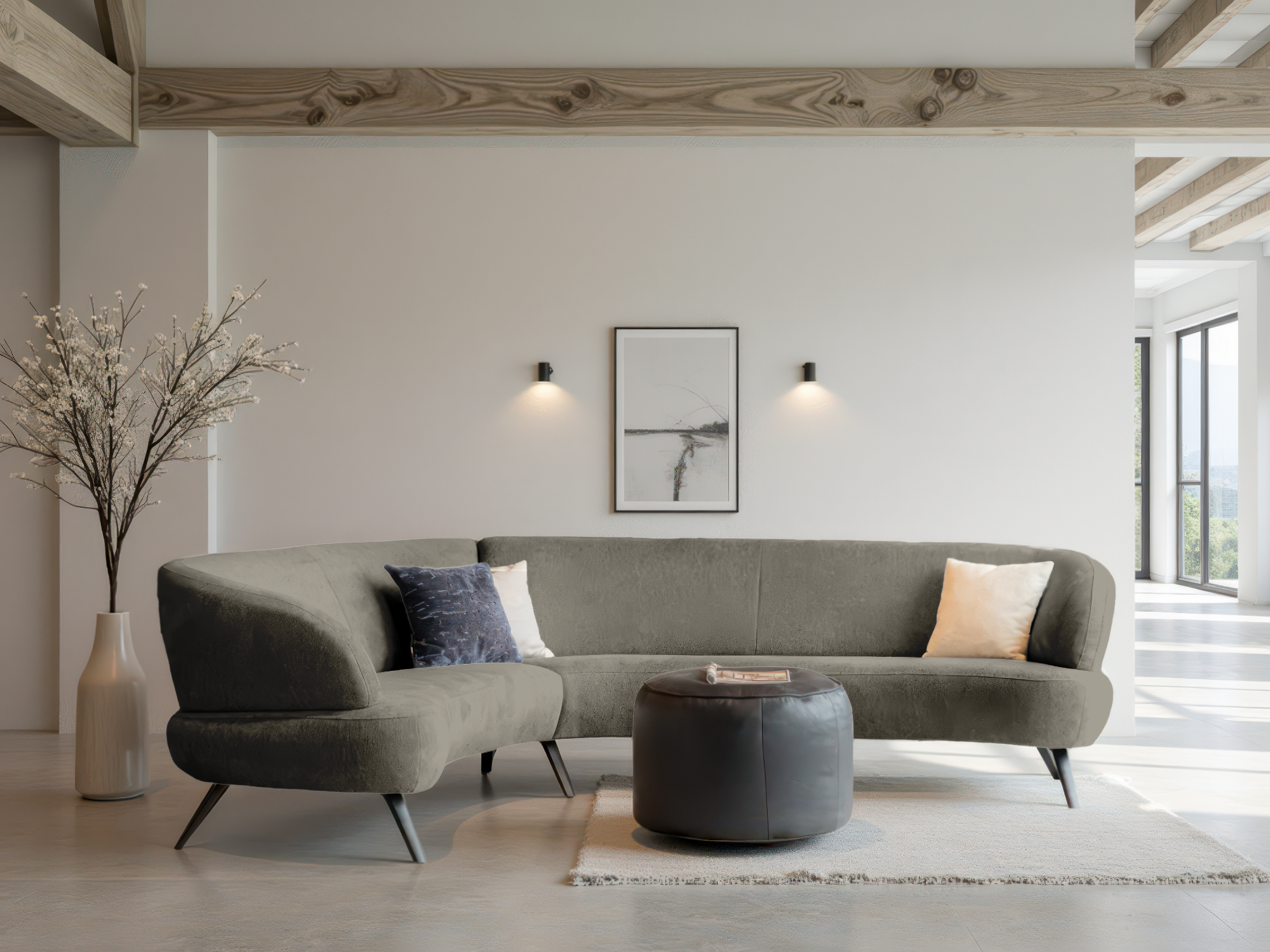 Leverkleurige bank met afgeronde hoeken en luchtige uitstraling