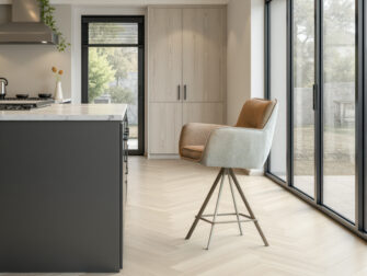 Barkruk met comfortabele rug en duurzame materialen