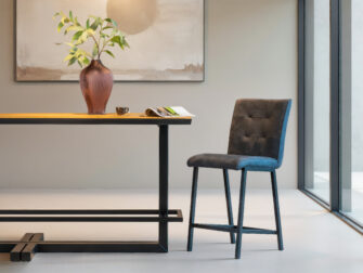 Barkruk Vertou - bull eco leder dark blue - capiton - zonder arm