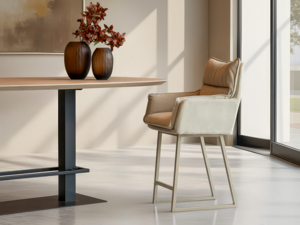 Barkruk met stijlvolle details en uitnodigende vorm