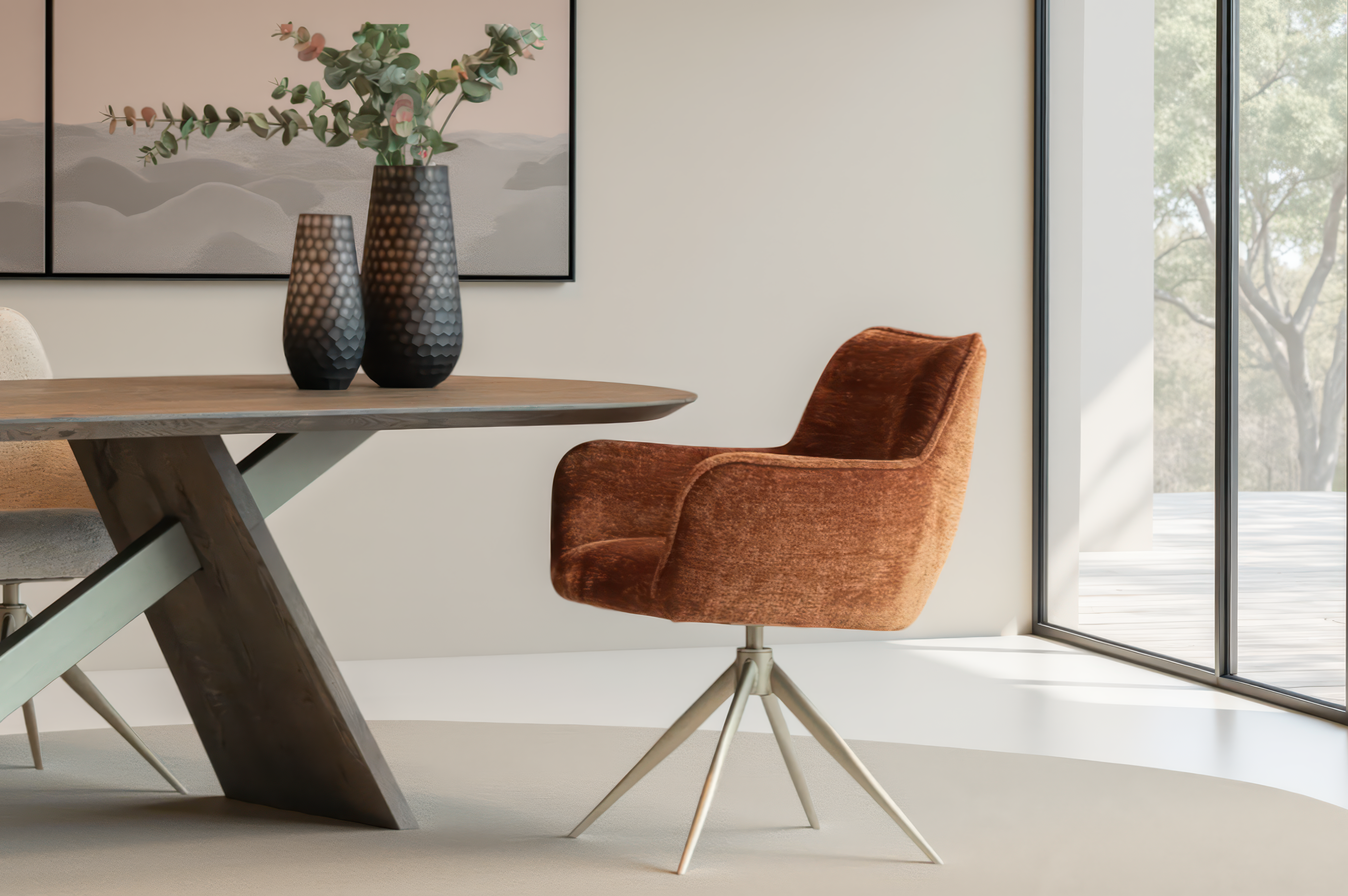 Gestoffeerde stoel met elegante lijnen en draaibare poot