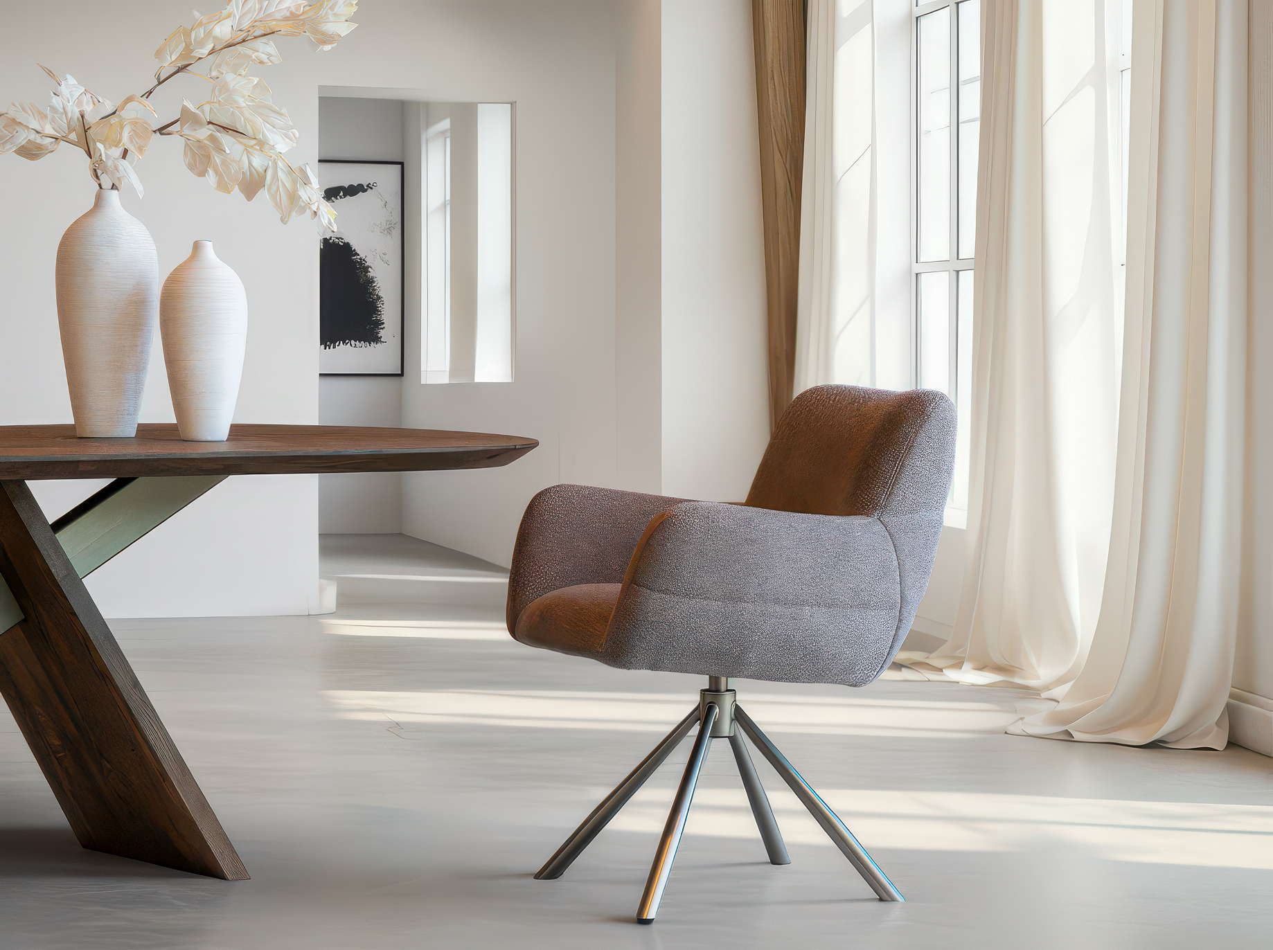 Elegante eetkamerstoel met comfortabele zit en modern gekleurd onderstel