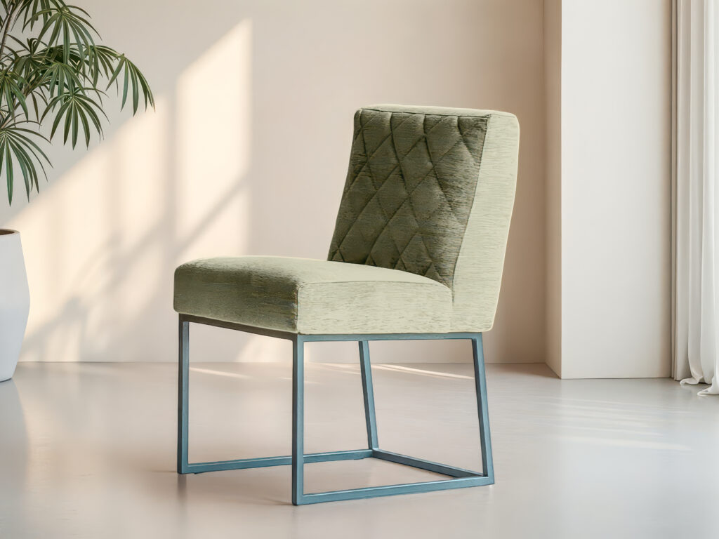 Designstoel met rechte rugleuning en moderne uitstraling