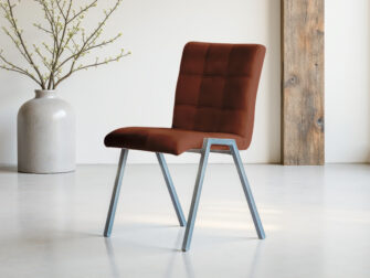 Eetkamerstoel Vertou - adore copper - square - zonder arm koperkleurige stoel met chique uitstraling