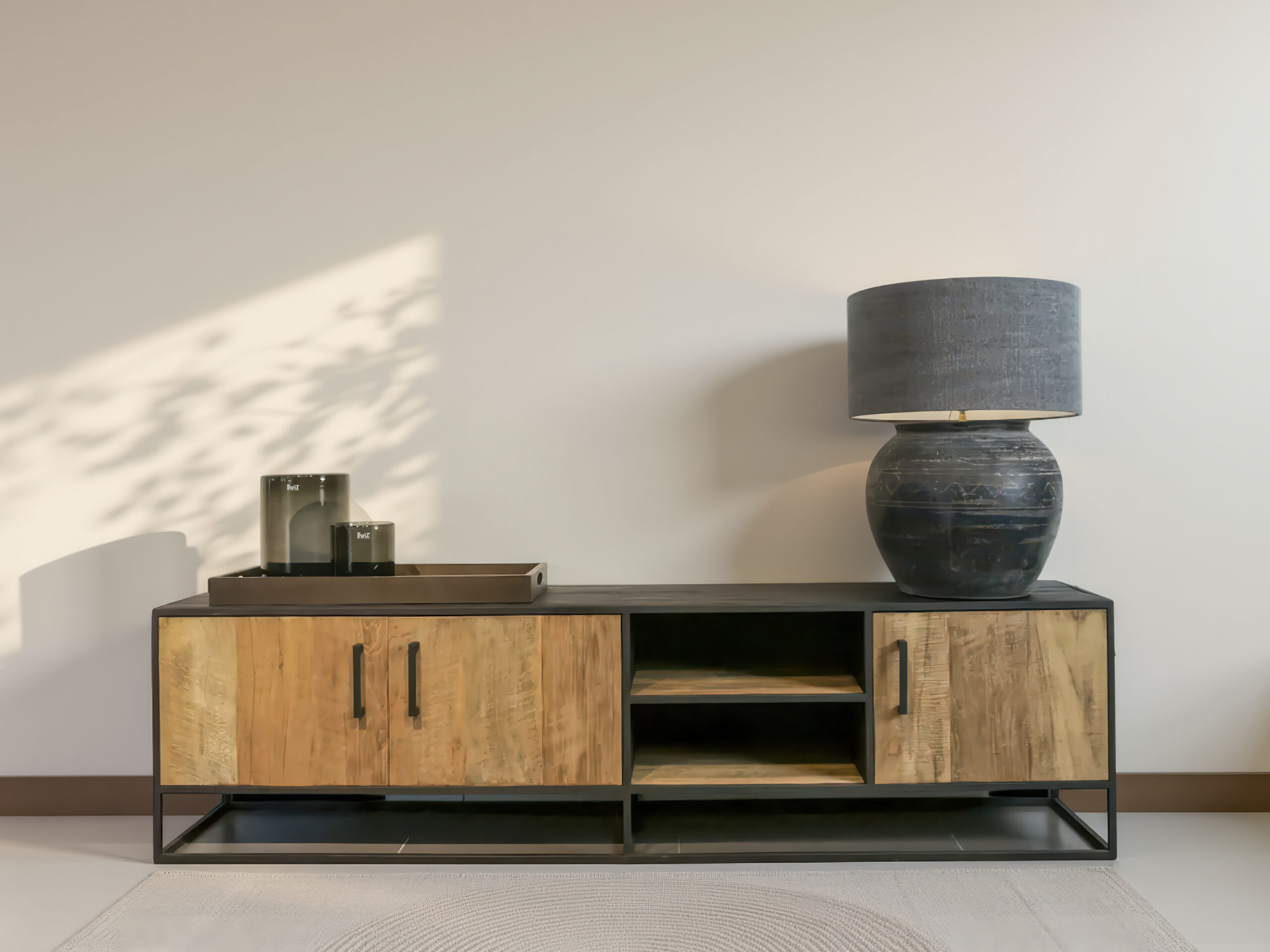 Functioneel en stijlvol: dit tv-meubel brengt rust in elk interieur