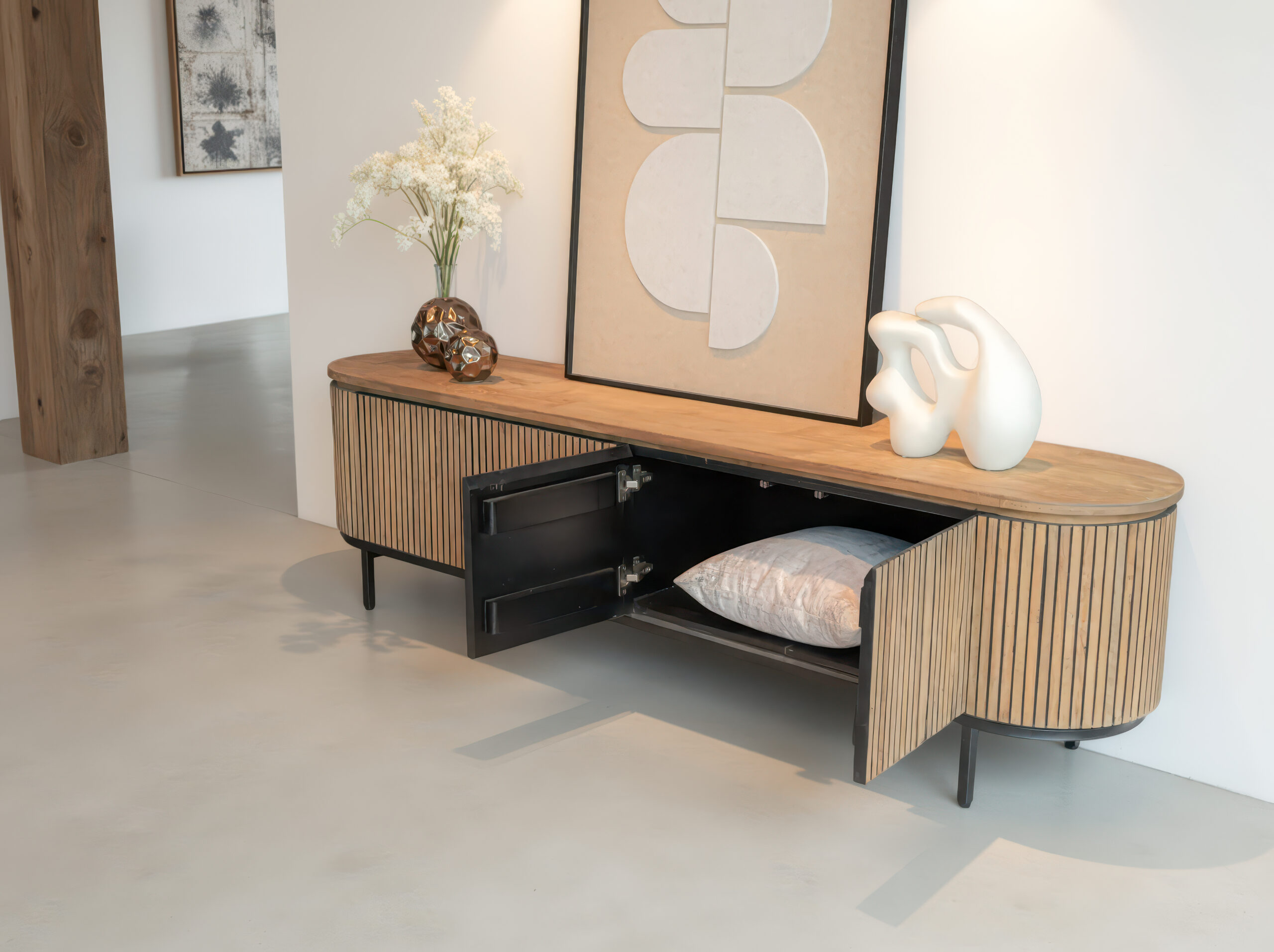 tv-meubel dat charme en authenticiteit uitstraalt in elk interieur