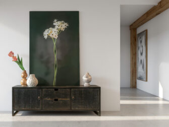 Authentiek meubel met een tijdloze uitstraling dankzij het gebruik van oud Chinees hout 160cm