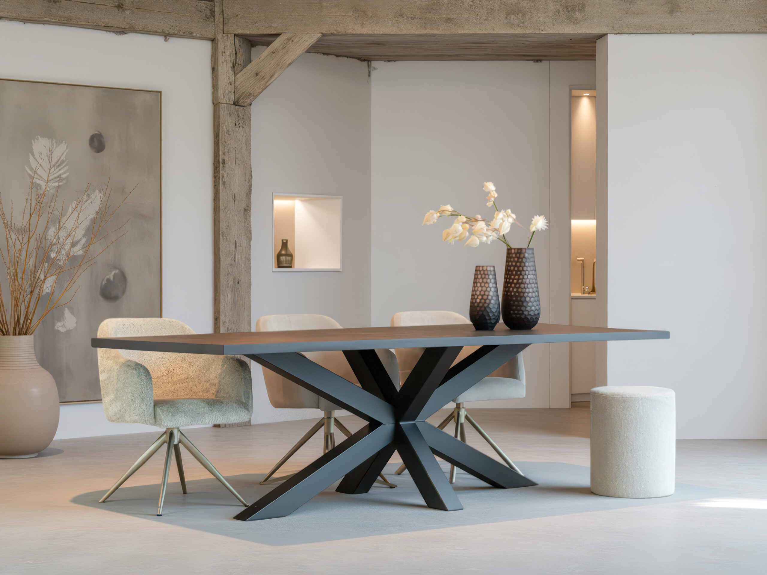 Eettafel met tijdloos rechte hoek blad van massief eiken