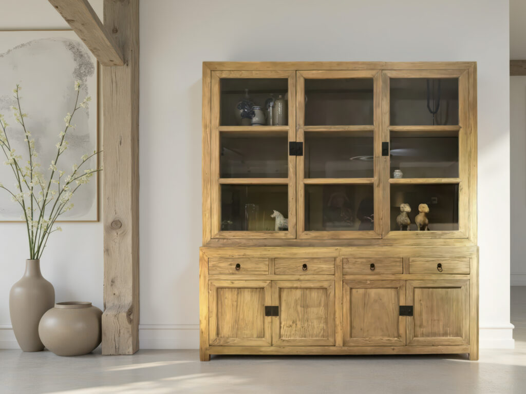 vitrinekast met een tijdloos design, passend bij elke interieurstijl