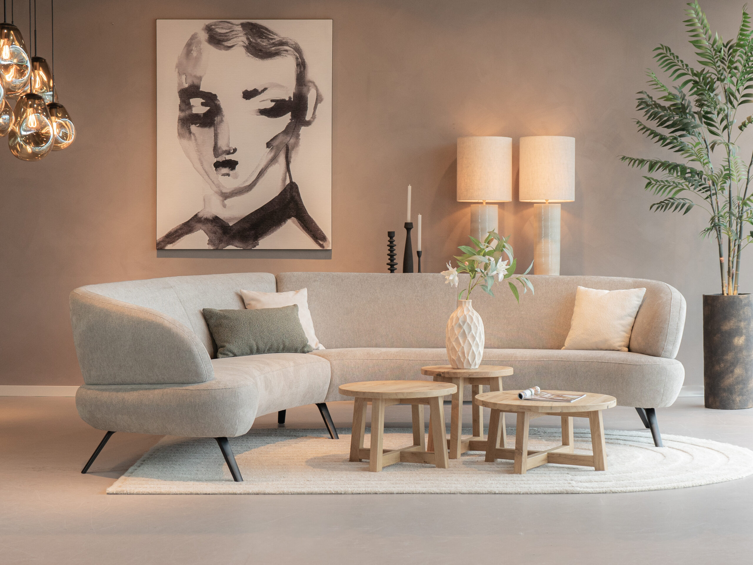 ronde hoekbank in het grijs