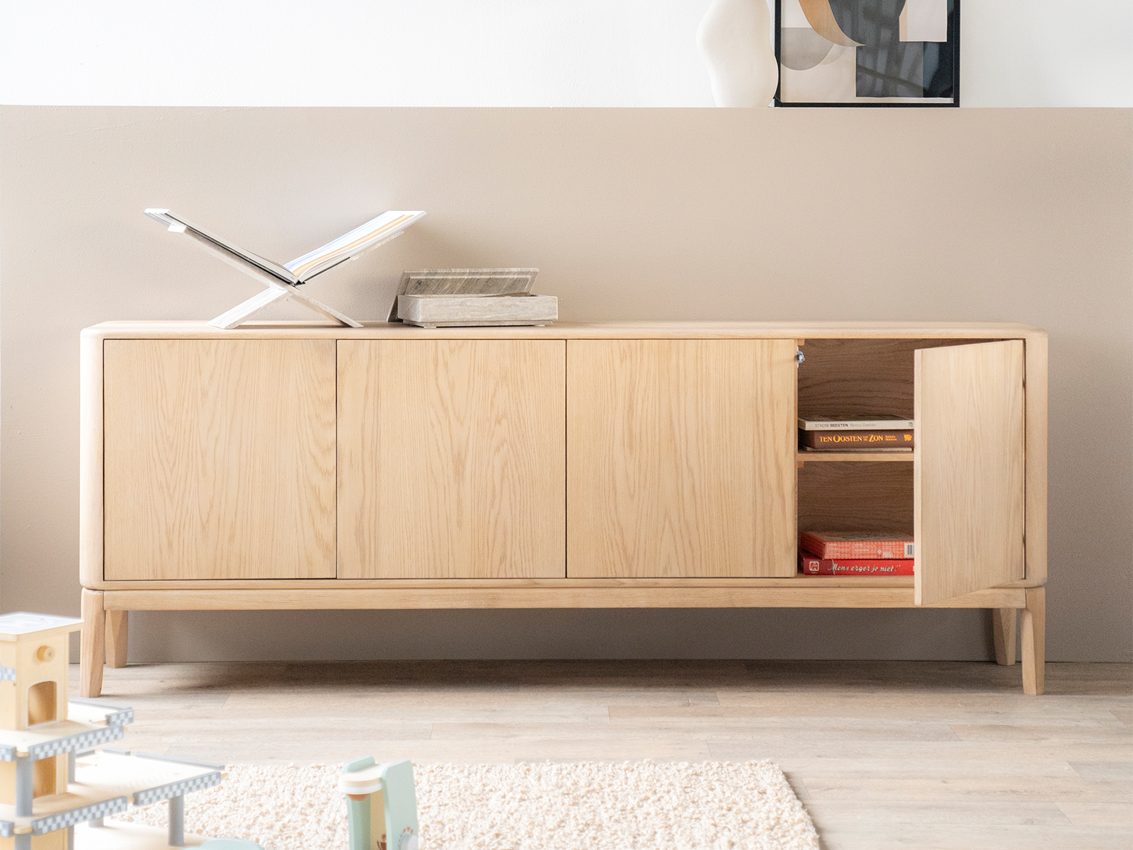eiken dressoir met 4 deuren