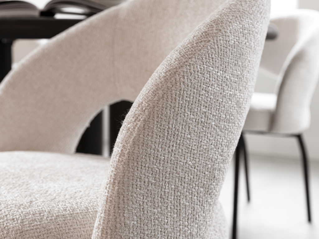 lichte eetkamerstoel