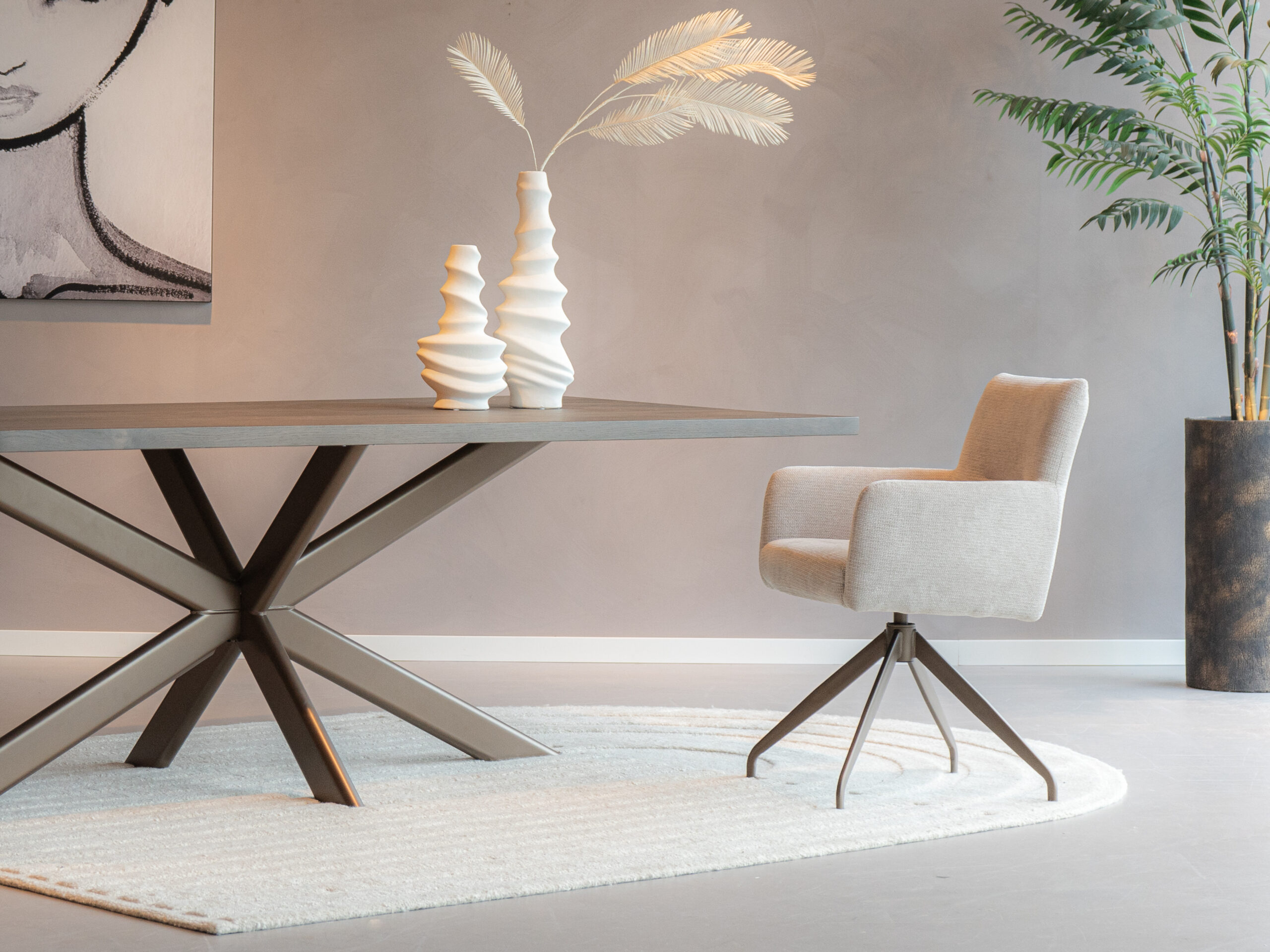 kuipstoelen mocca kleur onderstel