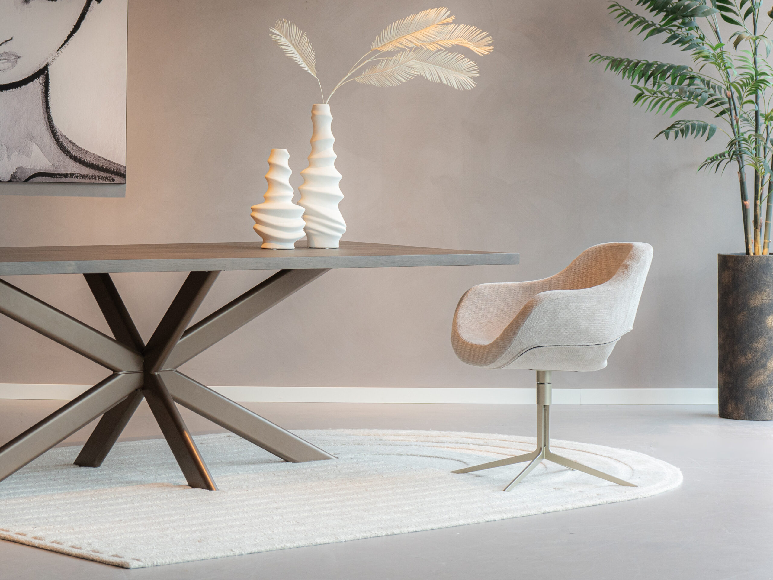 champagne spinpoot eetkamerstoel draaibaar met beige stof