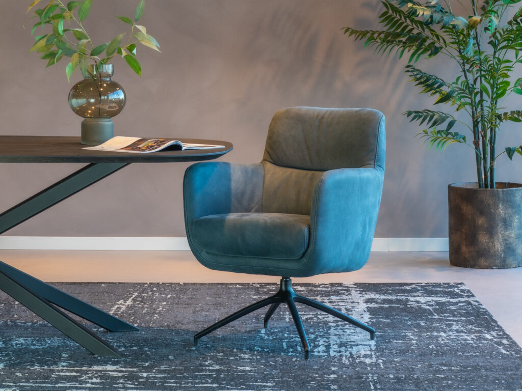 draaibare leren eetkamerstoel met armleuningen