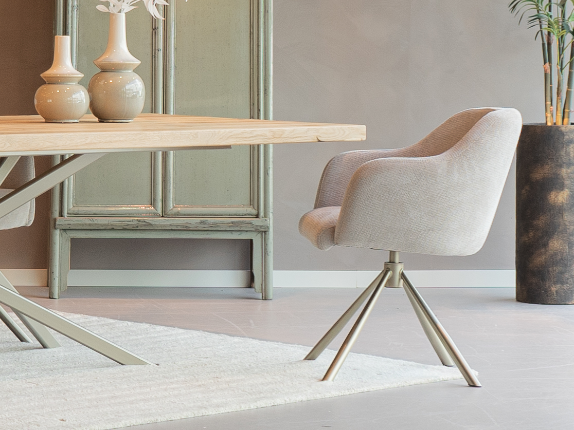 stoffen kuip eetkamer stoel beige