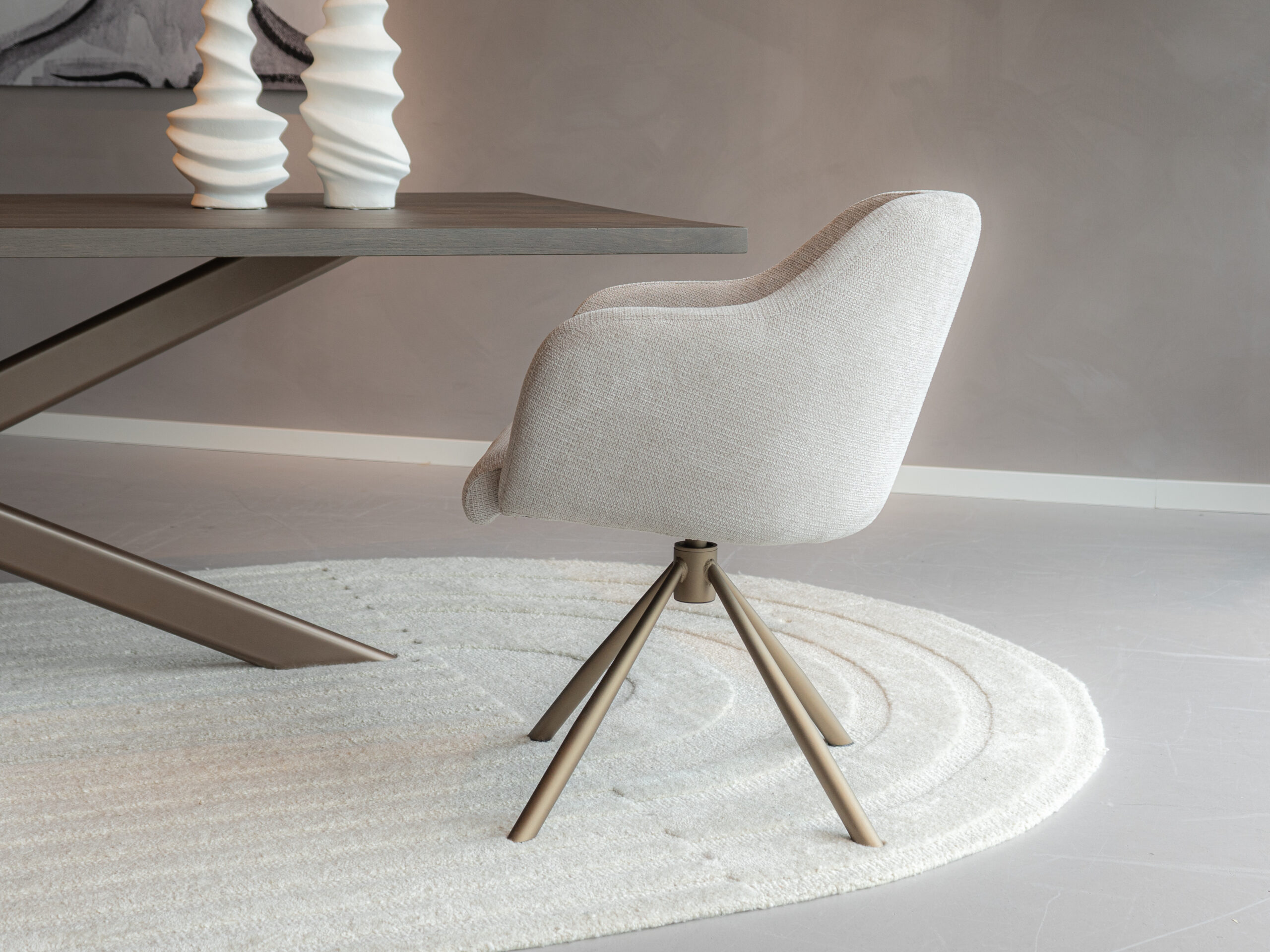 beige stoelen auto return