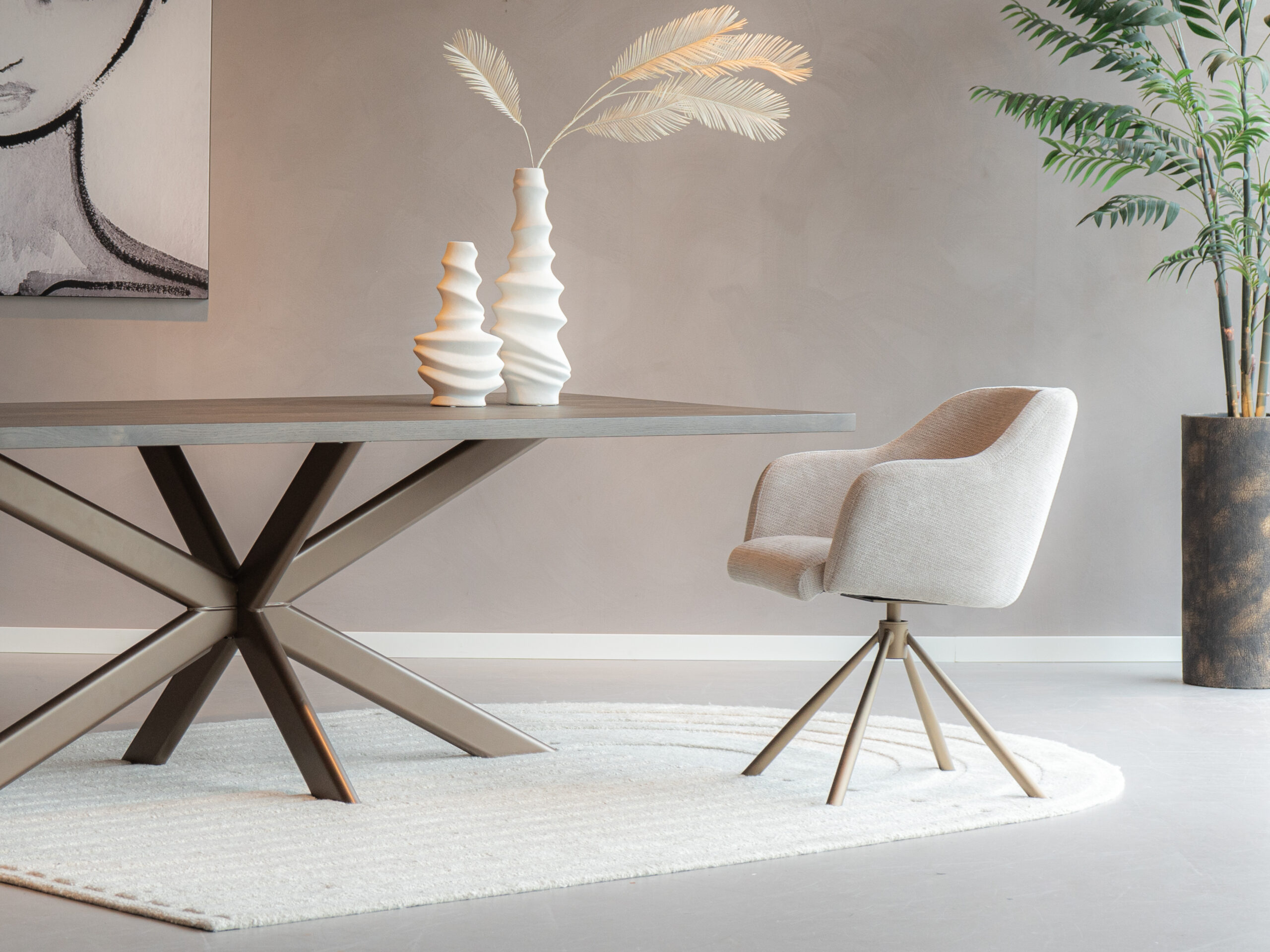 armleunstoelen eetkamer beige