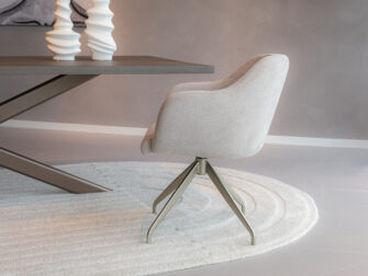 champagne poot eetkamerstoel