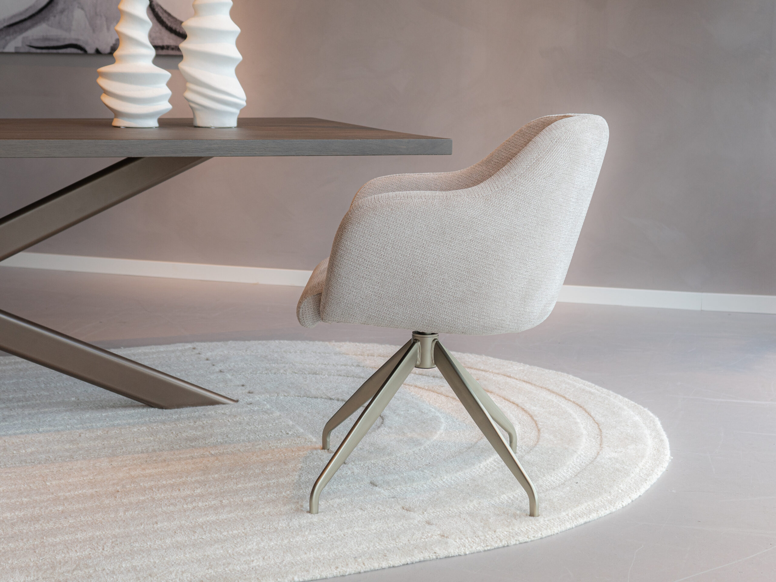 champagne poot eetkamerstoel