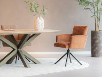 auto return eetkamerstoel in copper kleur