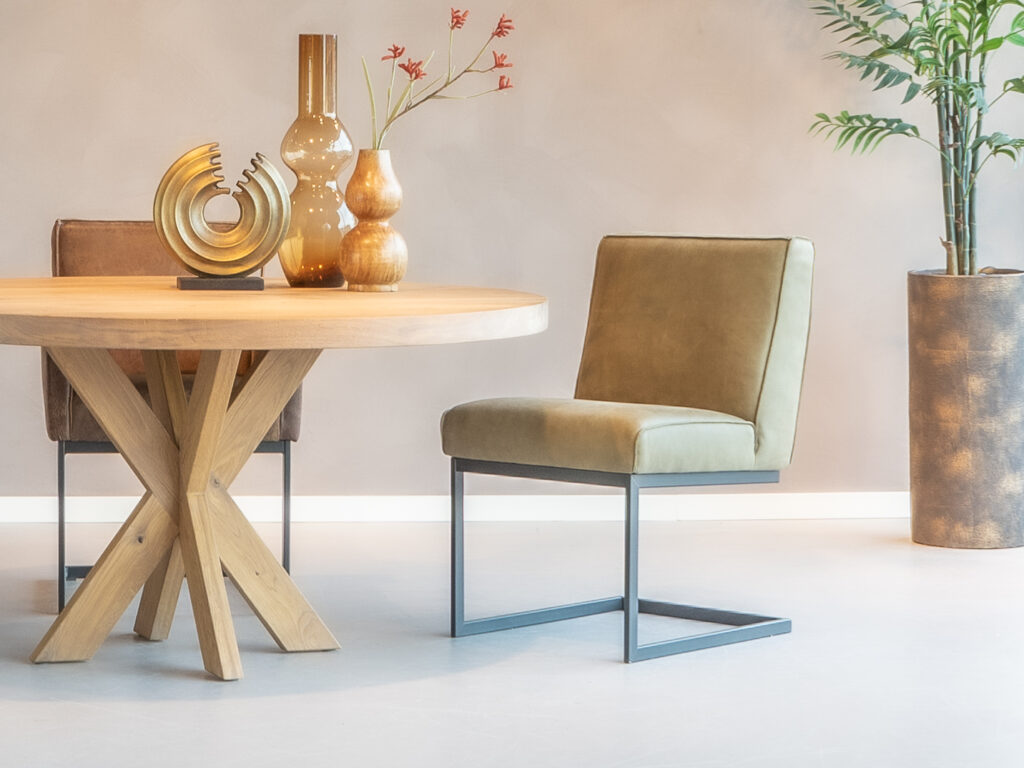 robuuste leren stoelen