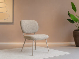 eetkamerstoel zonder arm leuning beige tint