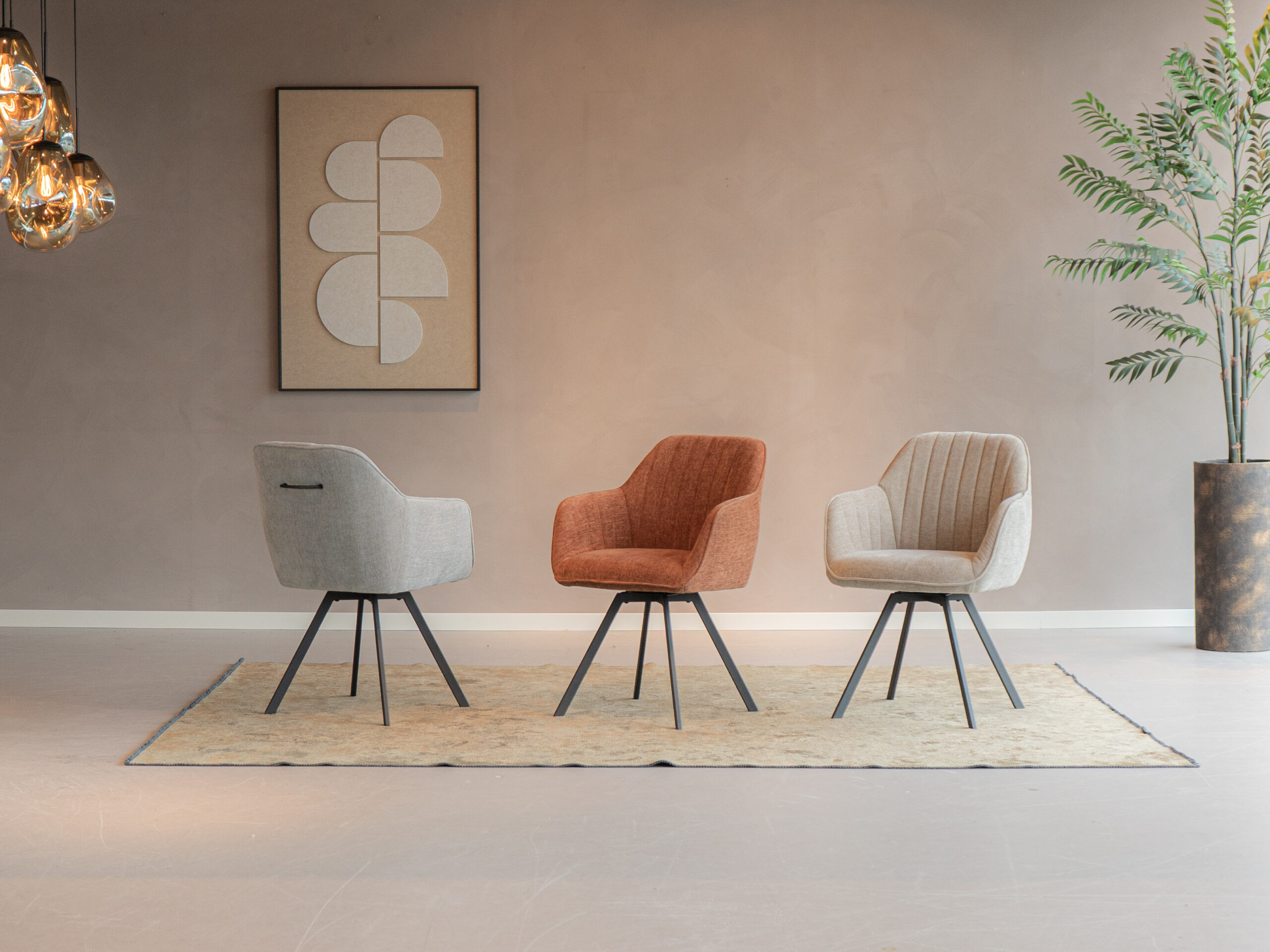 set van 3 eetkamer stoelen in 3 rustige kleuren