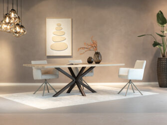 Witte eetkamer draaibare stoel met beige draaivoet