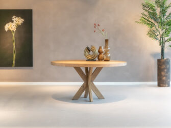 ronde houten tafel kruispoot
