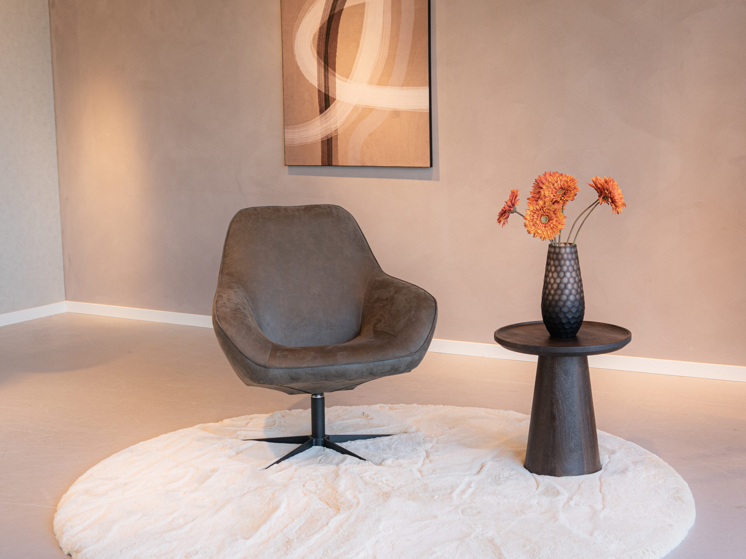 ruime loungestoel met diepe zitting en optimaal zitcomfort