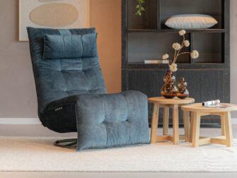 Fauteuil Lucia - adore petrol - lende kussen - stervoet rond elektrische fauteuil in het blauw