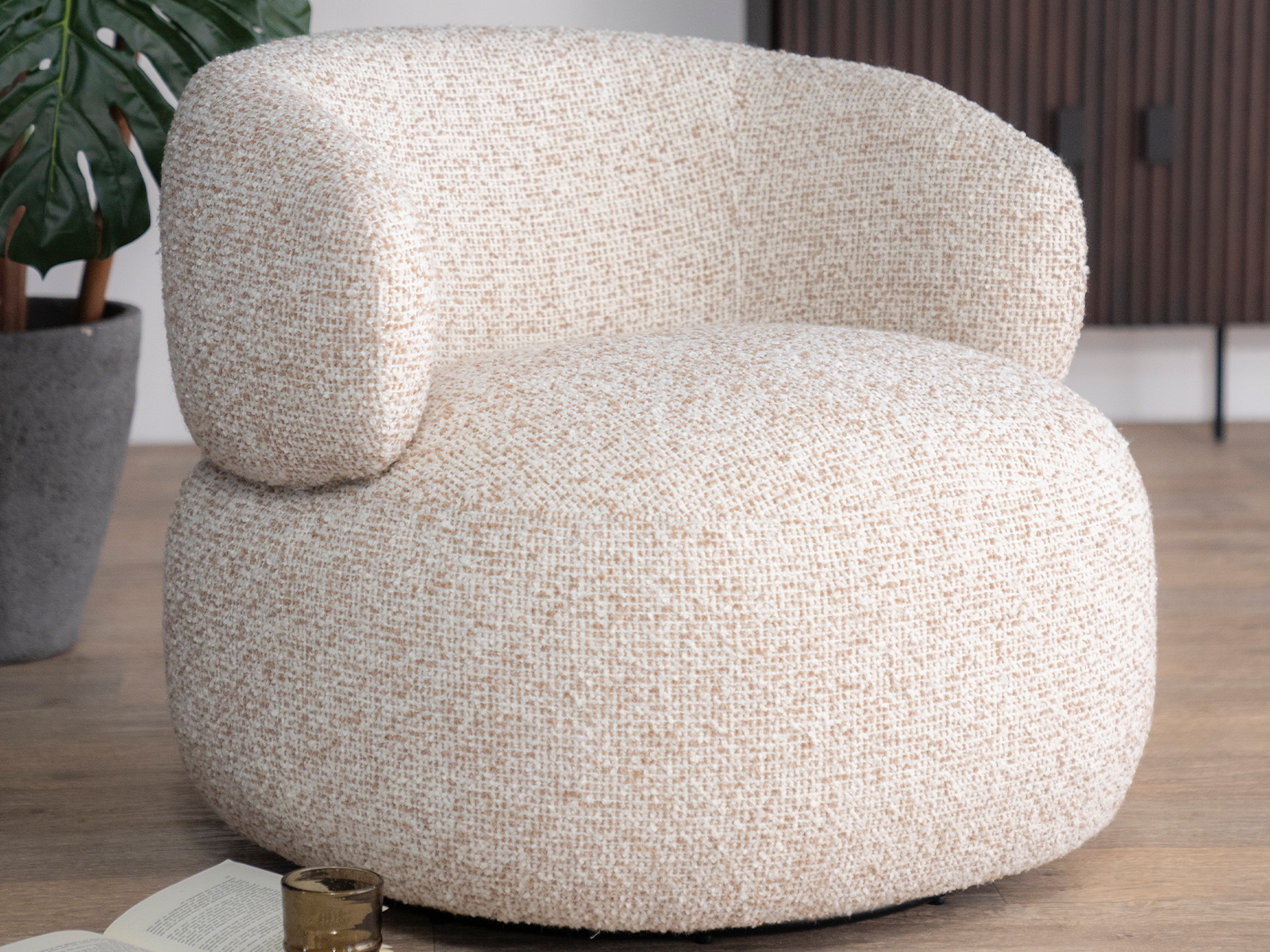 ronde beige fauteuil