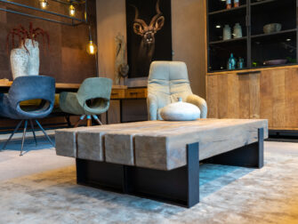 erectie liter Cilia Verona salontafel maatwerk van dikke balken | RobuusteTafels.be