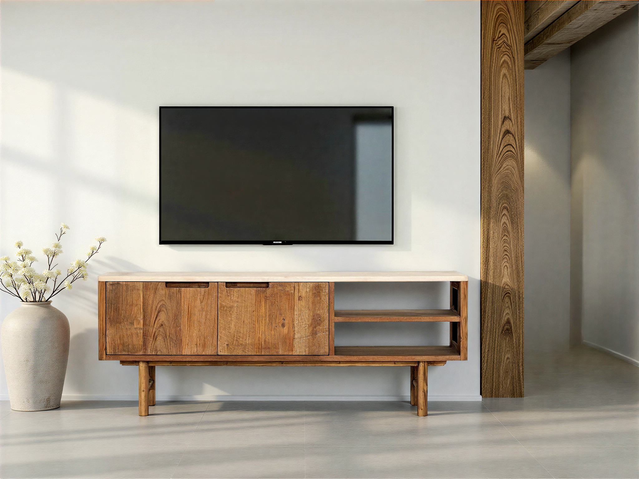 Staand TV-meubel van teakhout met deurtjes