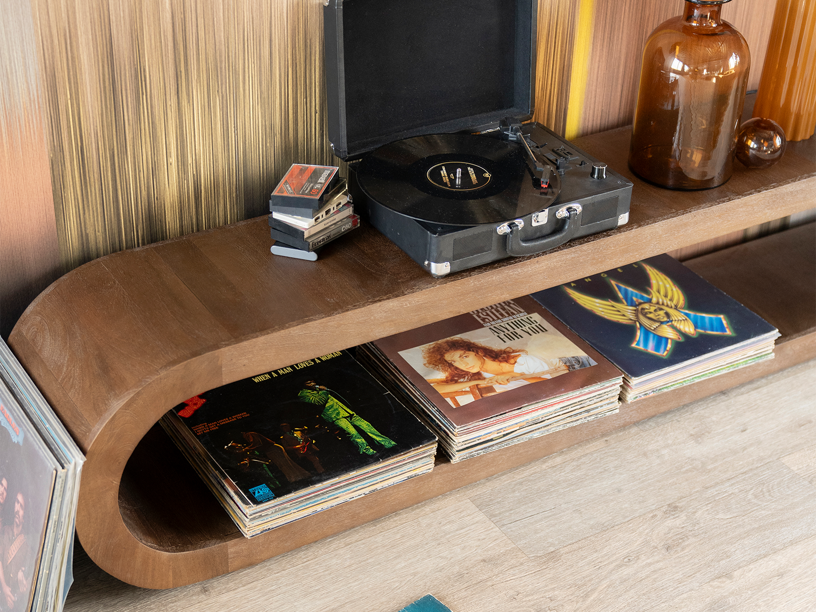 mangohouten tv-meubel