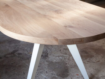 eiken houten ovale tafel