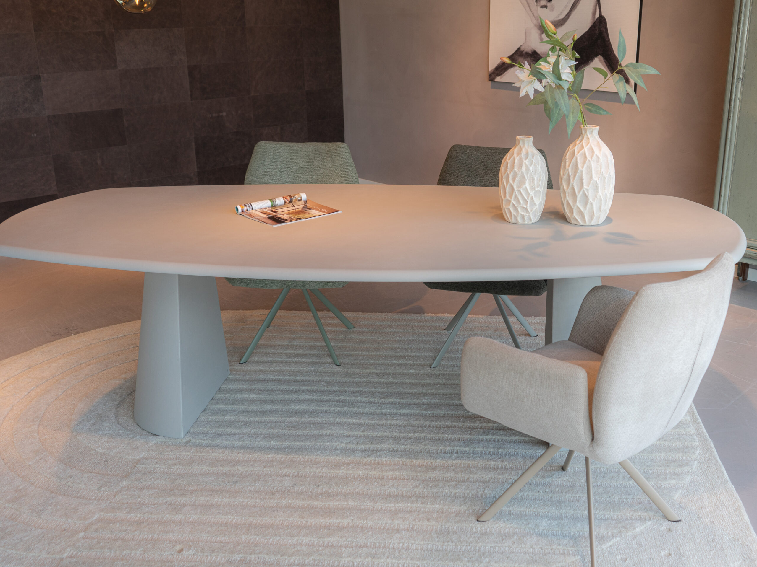 beton tafel in de kleur zand