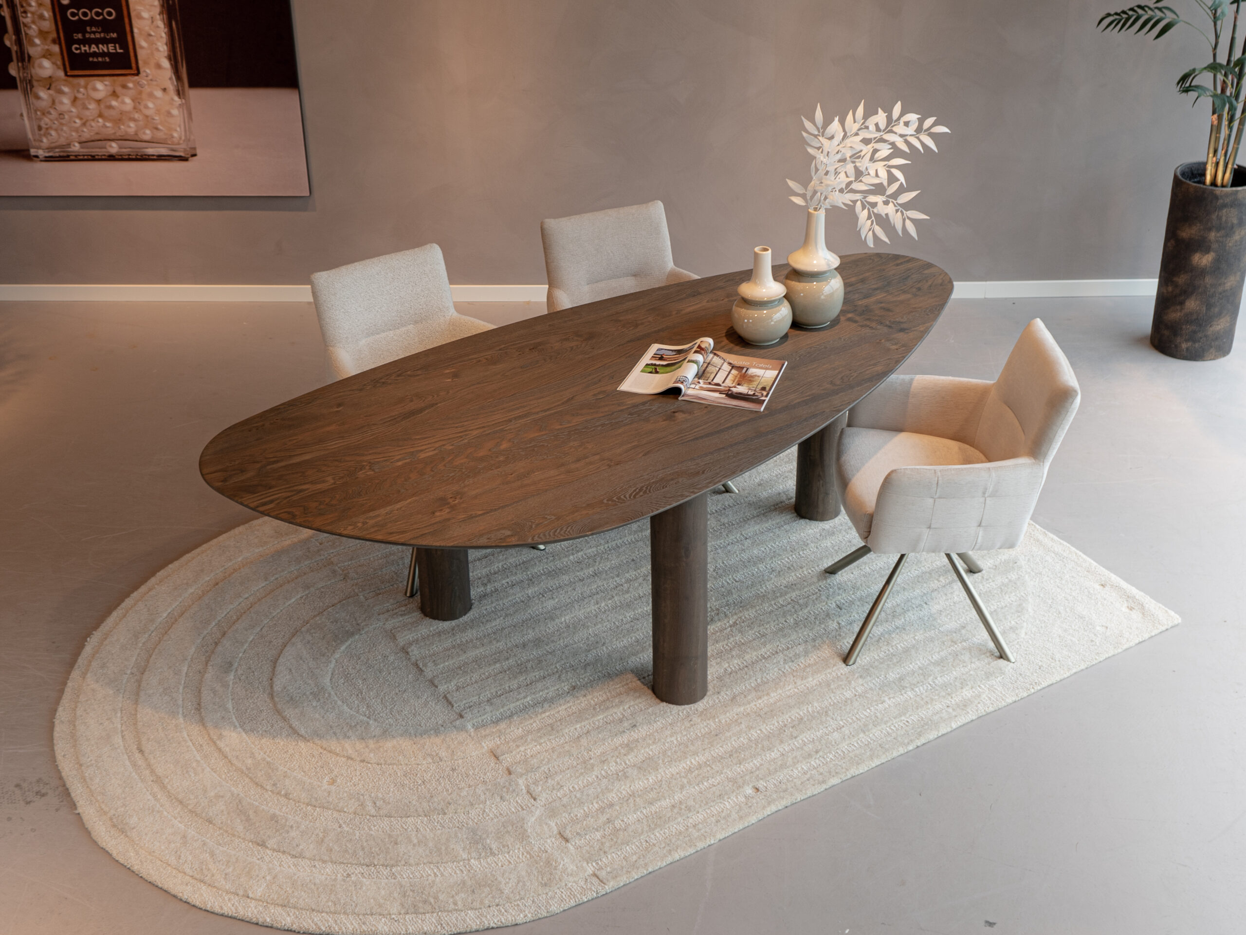 tafel in eik organisch