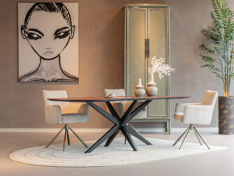 Tafel Viterbo - 240x100cm halfrond in de kleur Arabica Walnut - onderstel Sisteron met onze eetkamerstoelen Hérvas HPL eettafel met staal onderstel