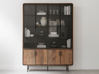 vitrinekast met 4 deuren