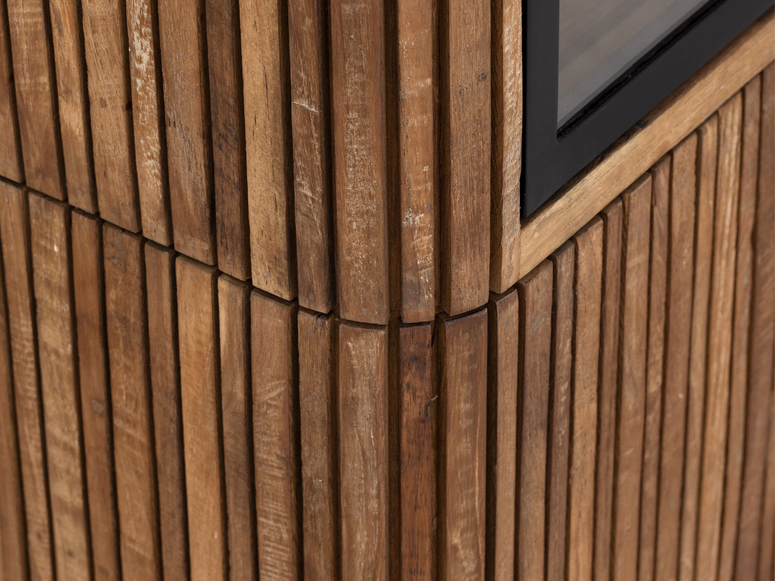 Vitrinekast Lagoon - 130x40x210cm - 6 deurs